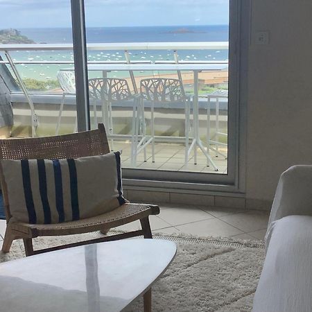 Heol - Appartement 2 Chambres - Vue Mer Et Parking Dinard Exterior foto